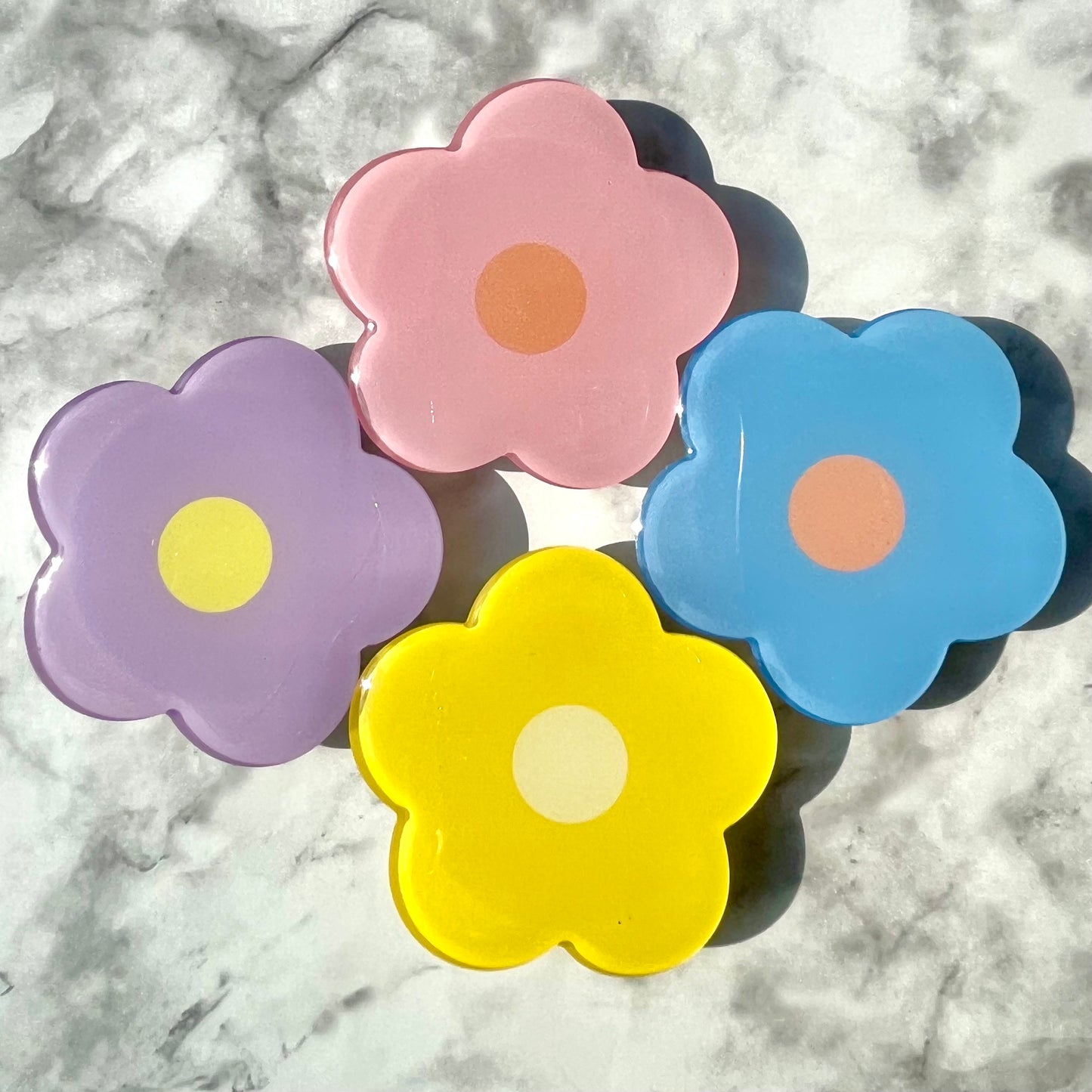 Flower Power Phone Grip | Griptok FJA Crafts